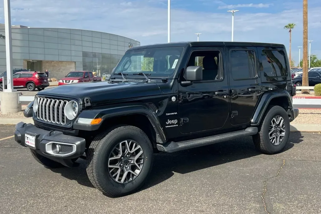 2024 Jeep Wrangler Sahara photo 1