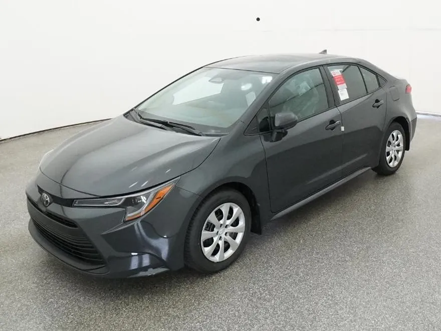 2026 Toyota Corolla LE photo 1