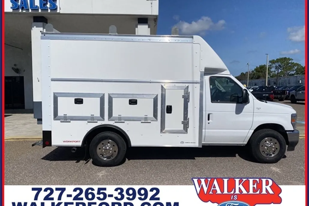 2026 Ford E-350 Base photo 1