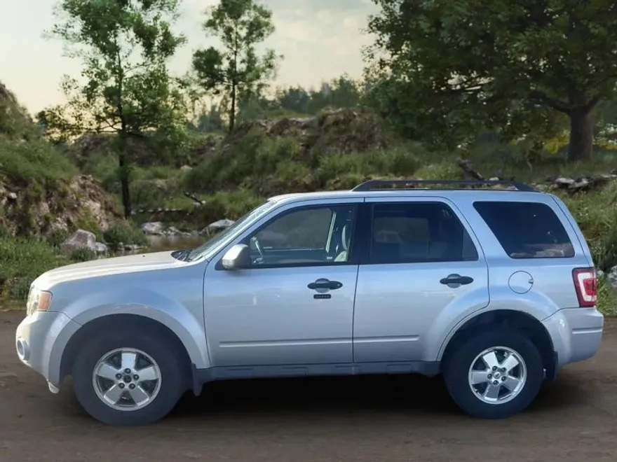 2012 Ford Escape XLT Sport photo 1