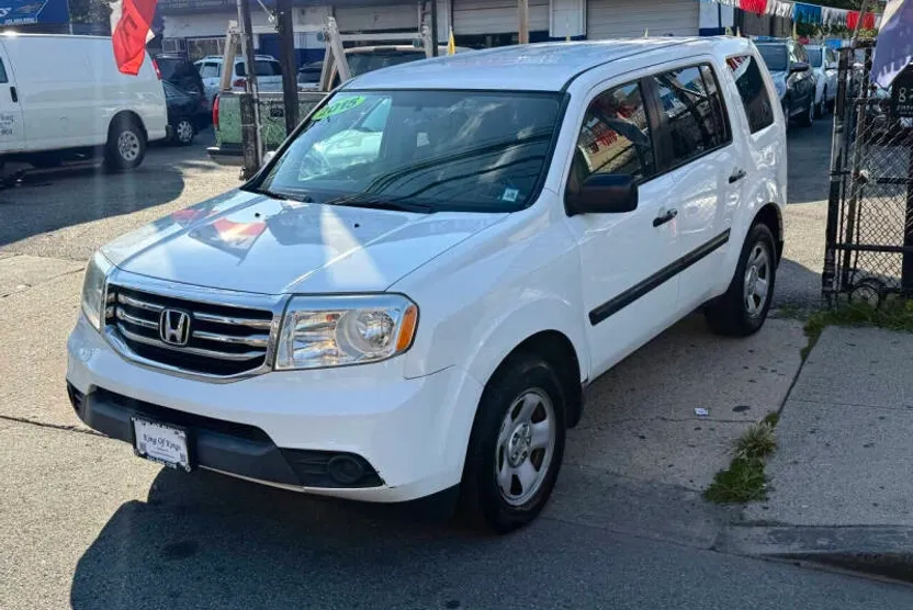 2015 Honda Pilot LX photo 1