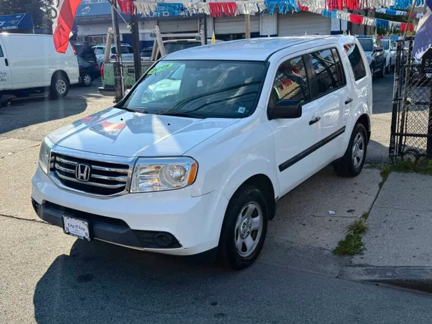2015 Honda Pilot LX photo 1