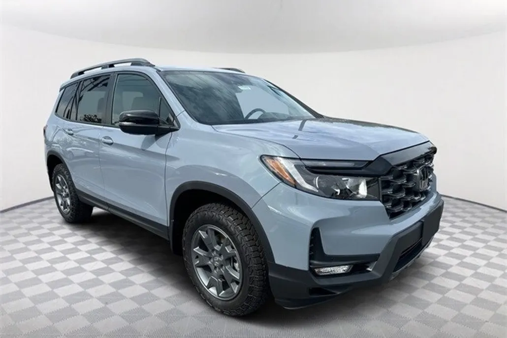 2025 Honda Passport TrailSport photo 1