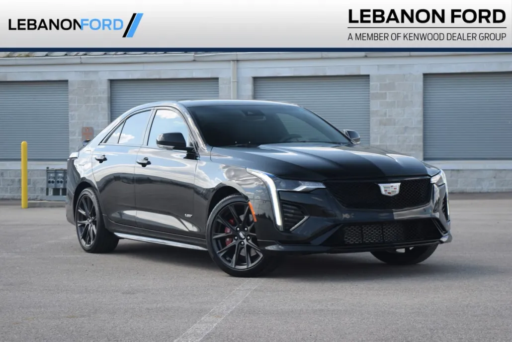 2022 Cadillac CT4 photo 1