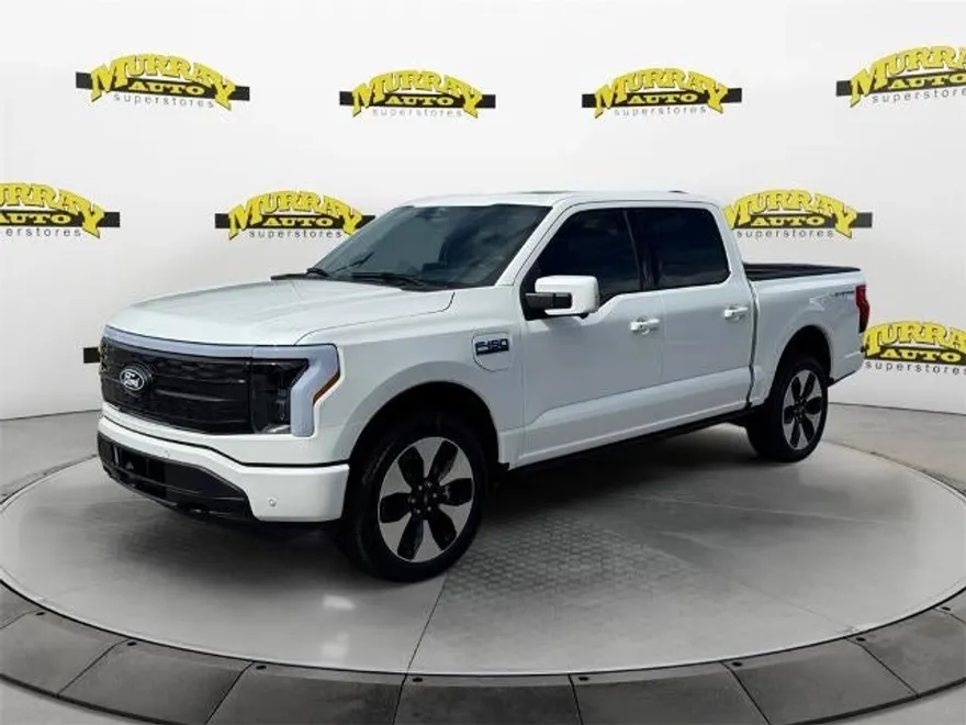 2025 Ford F-150 Lightning Platinum photo 1