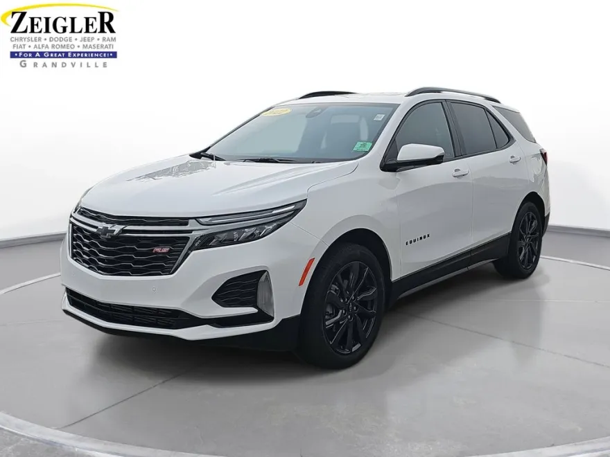 2022 Chevrolet Equinox RS photo 1