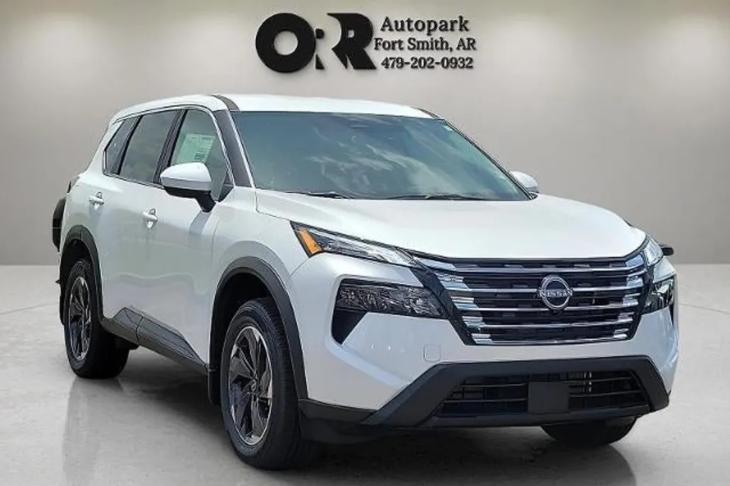 2025 Nissan Rogue SV photo 1