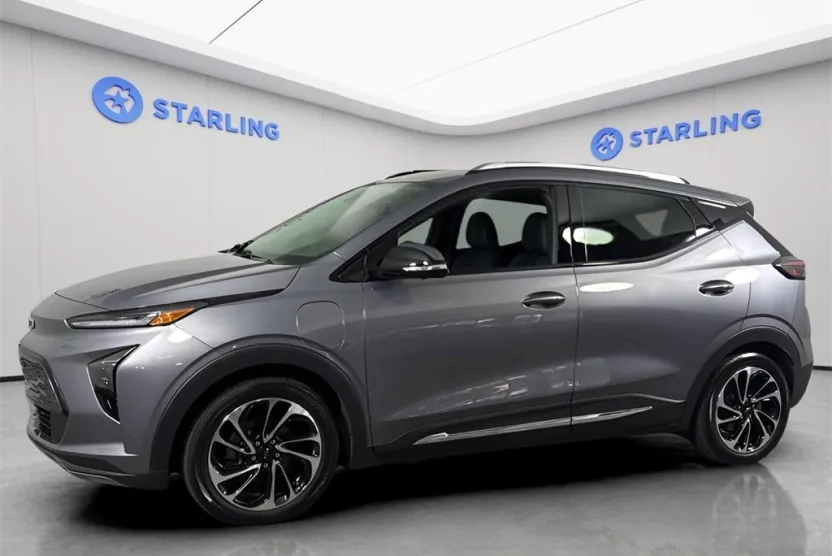 2023 Chevrolet Bolt EUV Premier photo 1