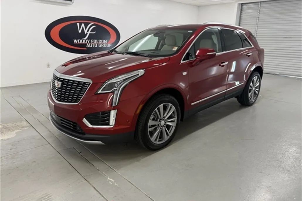 2024 Cadillac XT5 Premium Luxury photo 1