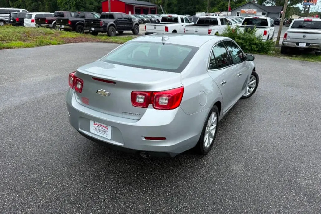 2016 Chevrolet Malibu Limited LTZ photo 1