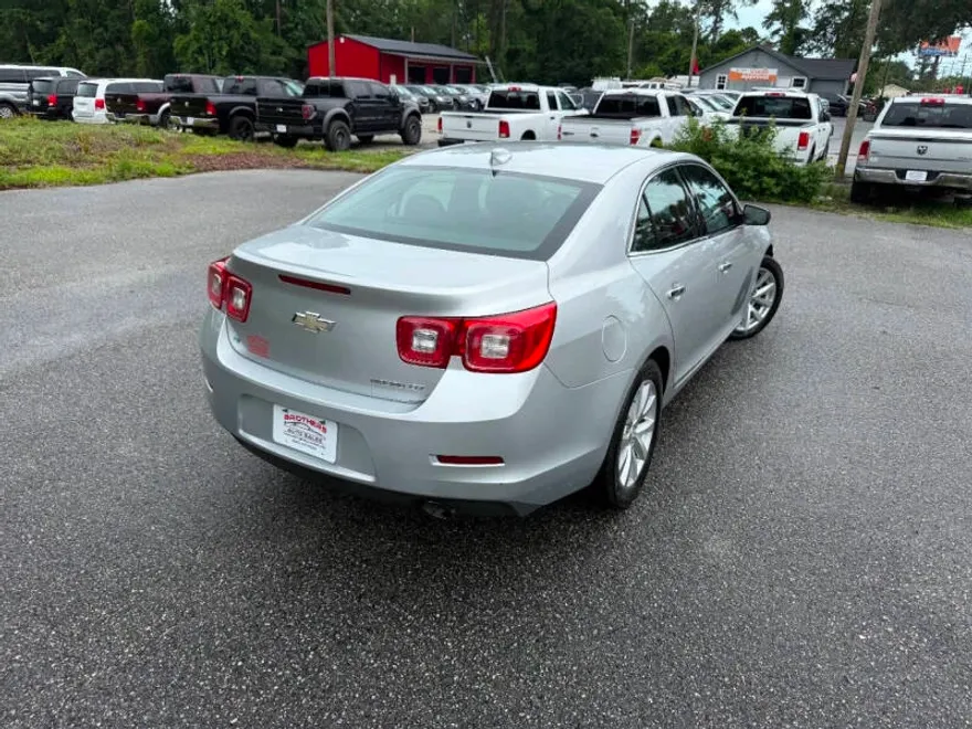 2016 Chevrolet Malibu Limited LTZ photo 1