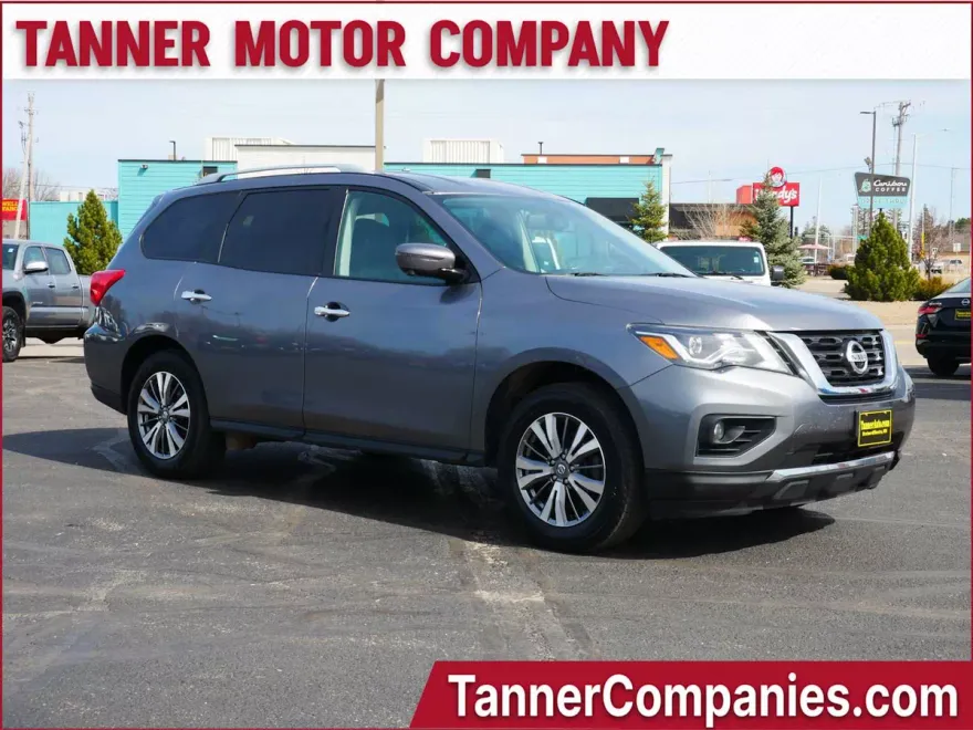 2020 Nissan Pathfinder SL photo 1