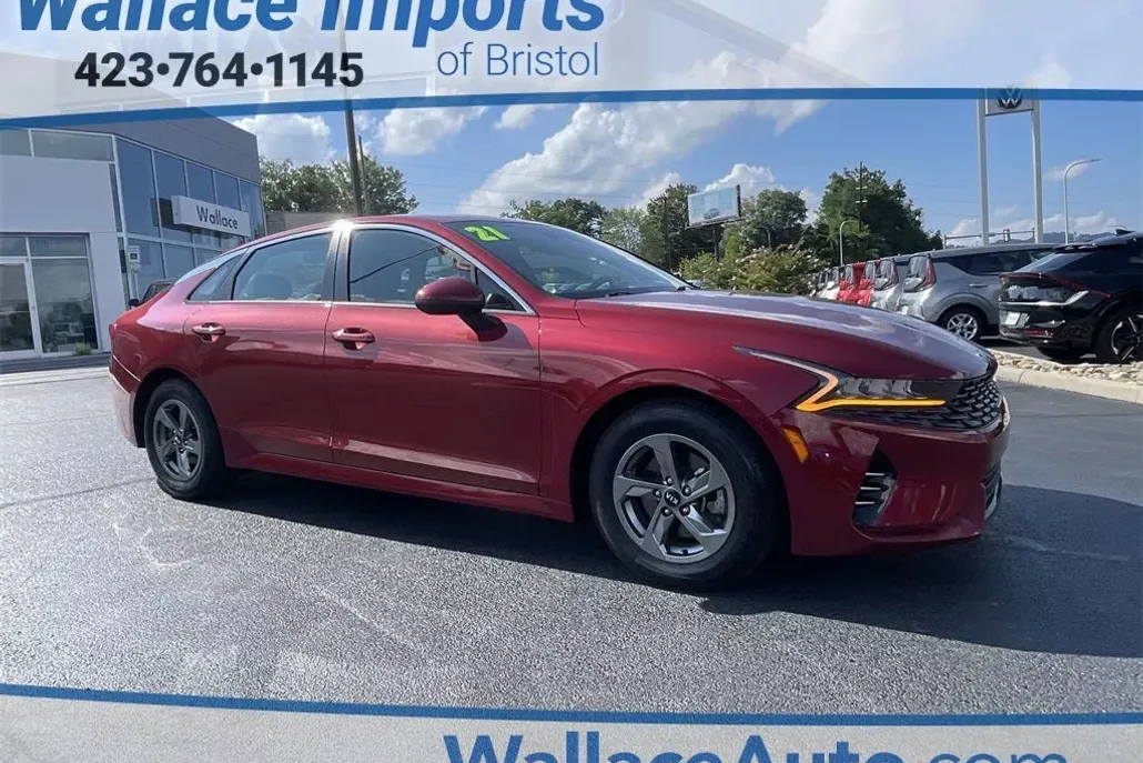 2021 Kia K5 LXS photo 1