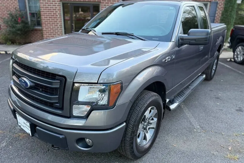 2014 Ford F-150 STX photo 1