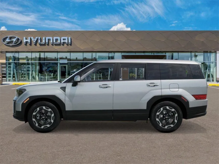 2026 Hyundai Santa Fe SE photo 1