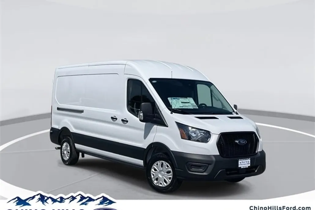 2025 Ford Transit photo 1