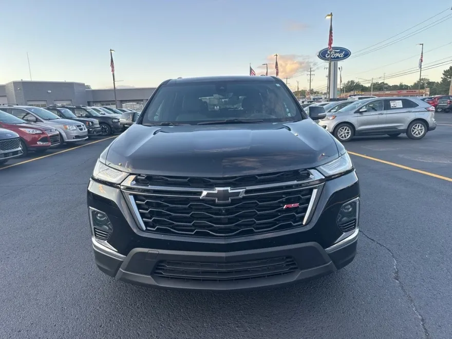 2023 Chevrolet Traverse RS photo 1