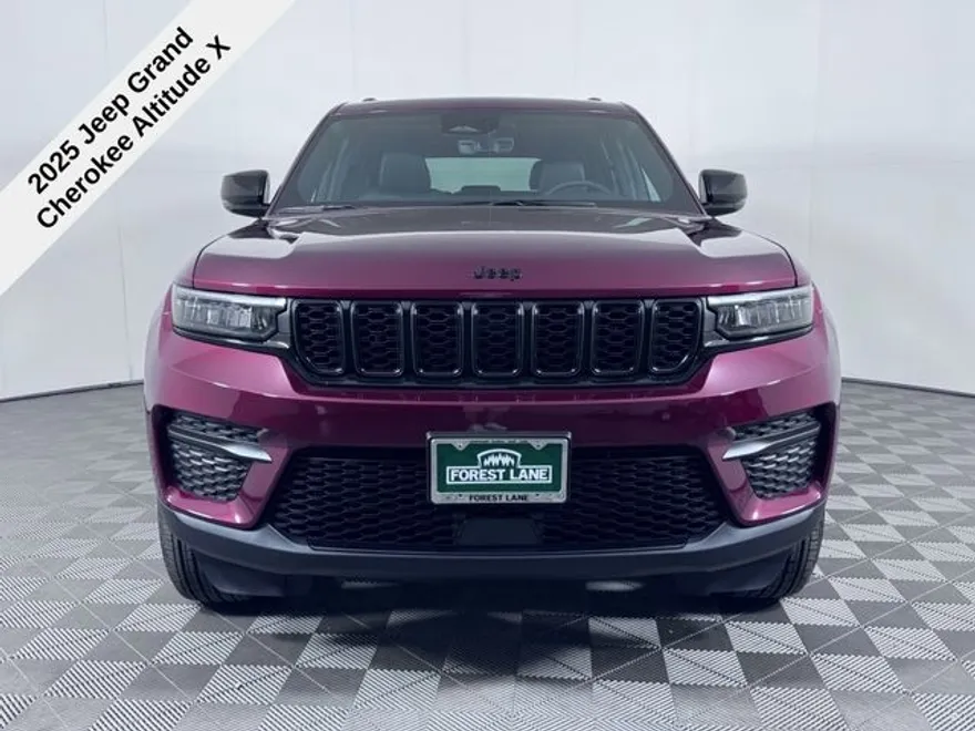 2025 Jeep Grand Cherokee Altitude X photo 1
