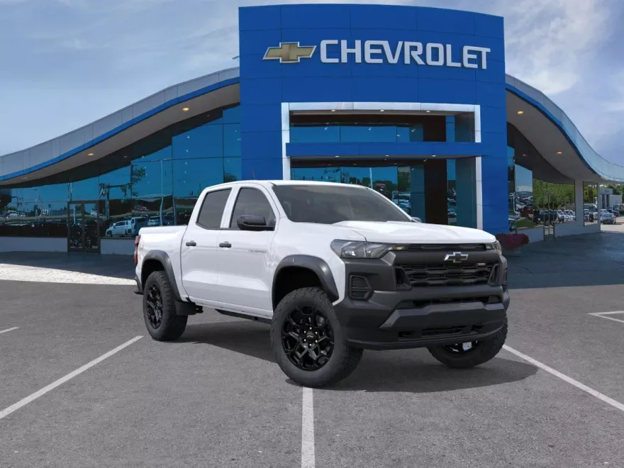 2026 Chevrolet Colorado Trail Boss photo 1