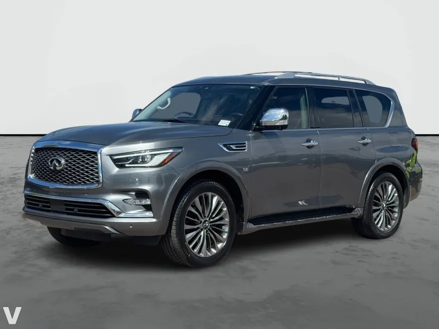 2019 Infiniti QX80 Luxe photo 1