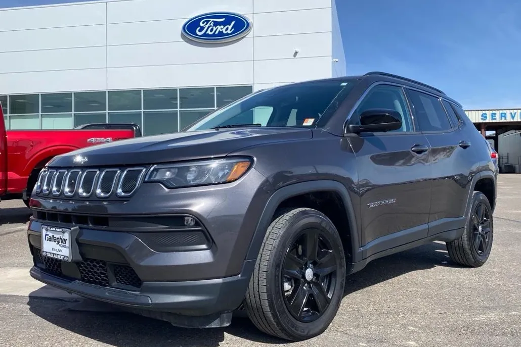 2022 Jeep Compass North Edition Latitude photo 1