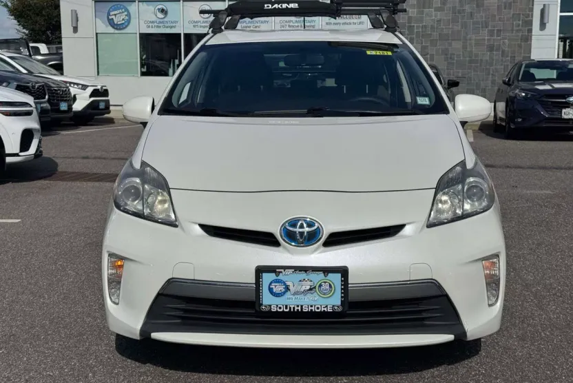 2012 Toyota Prius Plug-in Base photo 1