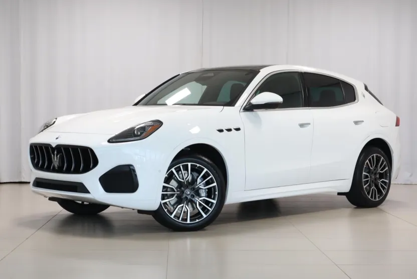 2025 Maserati Grecale photo 1