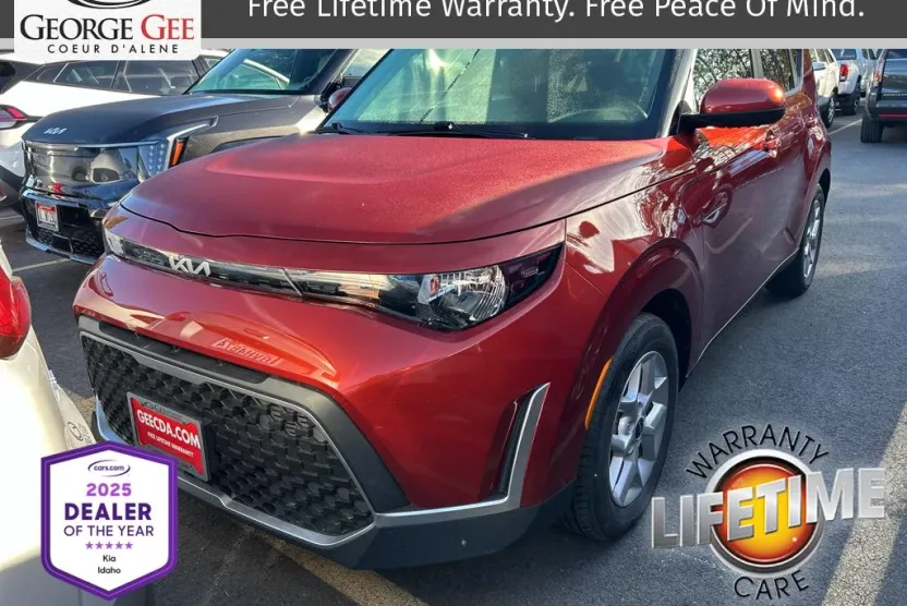 2023 Kia Soul LX S photo 1