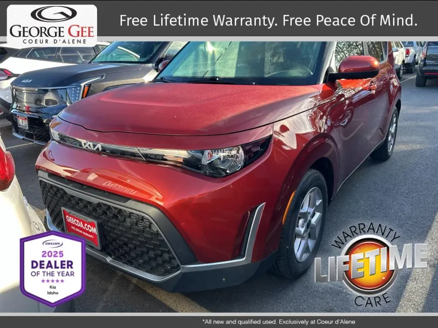 2023 Kia Soul LX S photo 1