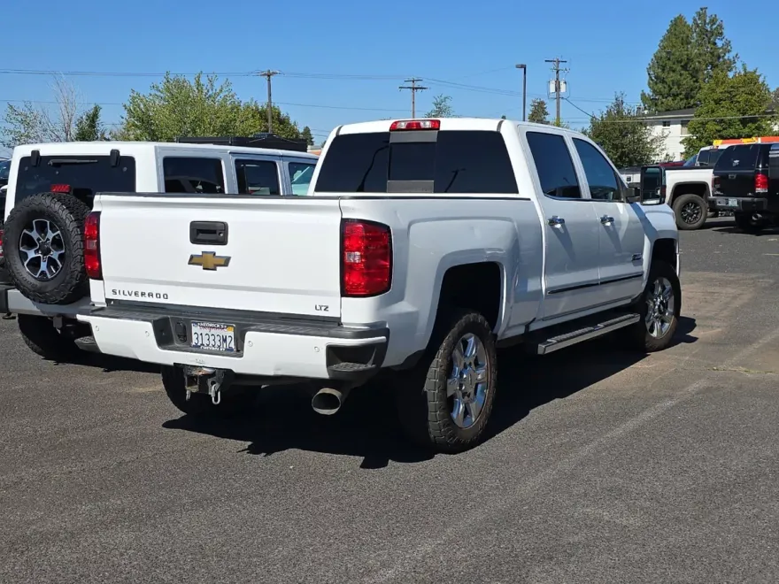 2019 Chevrolet Silverado 2500HD LTZ photo 1