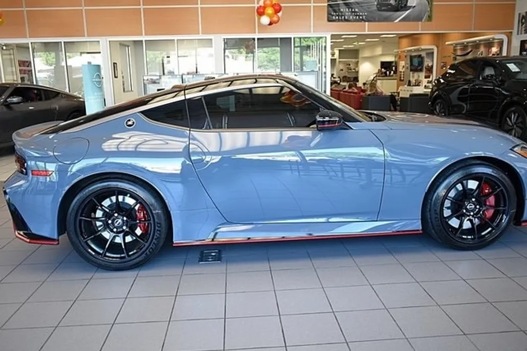 2024 Nissan Z Nismo photo 1