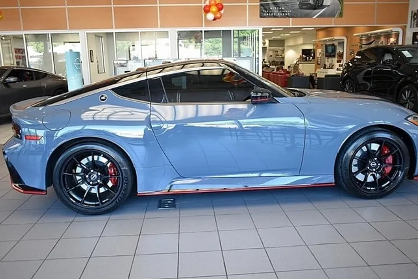 2024 Nissan Z Nismo photo 1