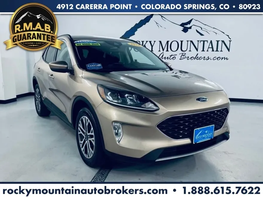 2021 Ford Escape Titanium photo 1