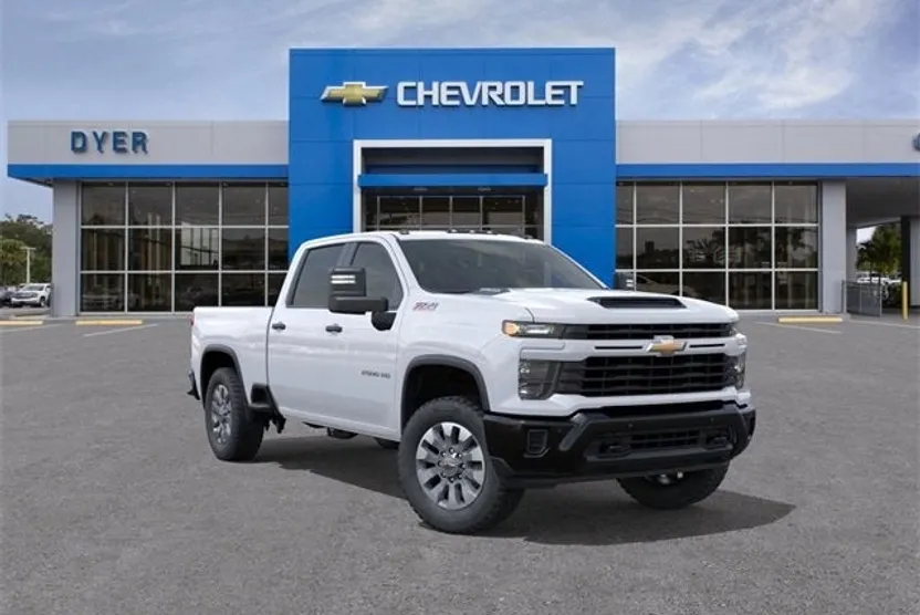2026 Chevrolet Silverado 2500HD Custom photo 1