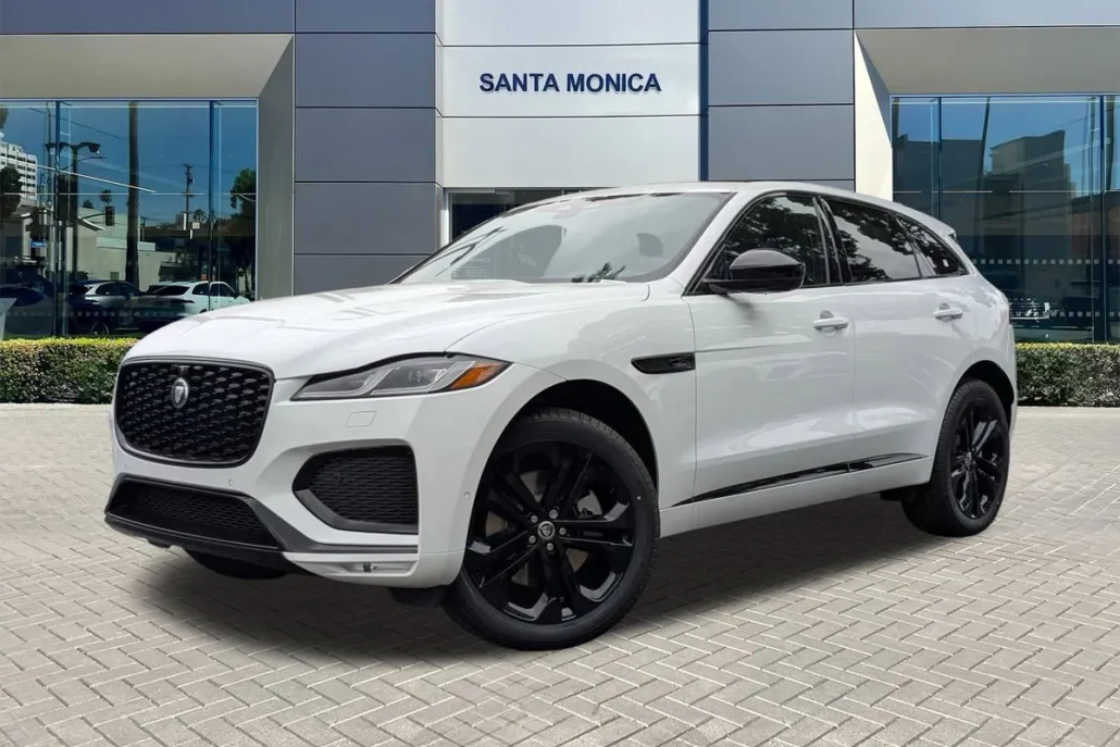 2026 Jaguar F-PACE P250 R-Dynamic S photo 1