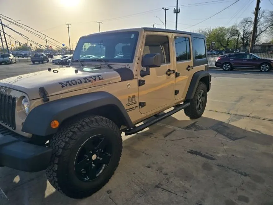 2016 Jeep Wrangler Unlimited Sport photo 1