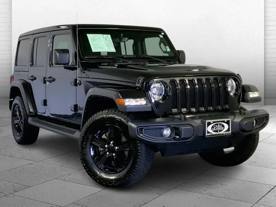 2021 Jeep Wrangler Unlimited Sahara Altitude photo 1