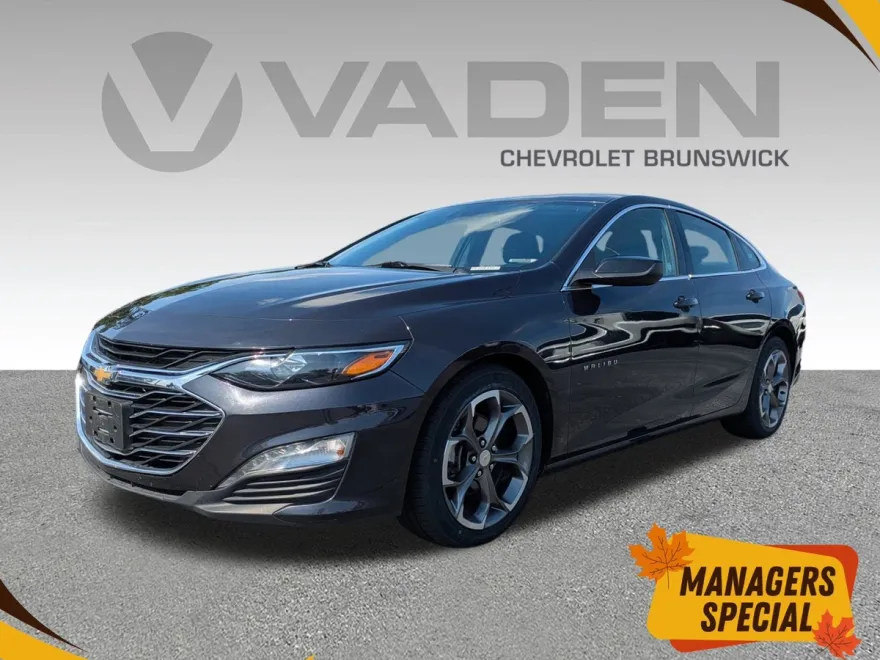 2023 Chevrolet Malibu 1LT photo 1