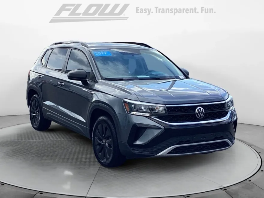 2022 Volkswagen Taos S photo 1