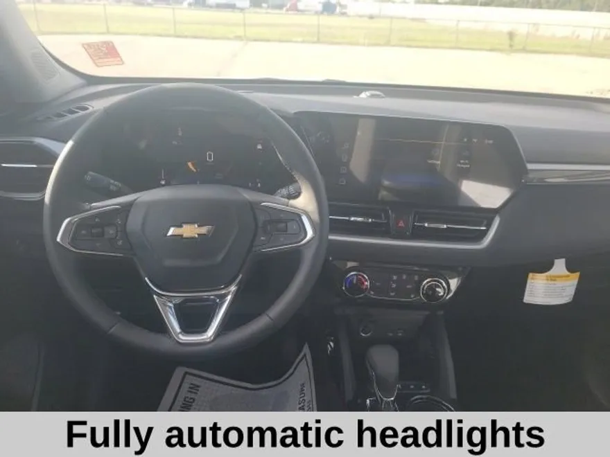 2026 Chevrolet Trailblazer LT photo 1