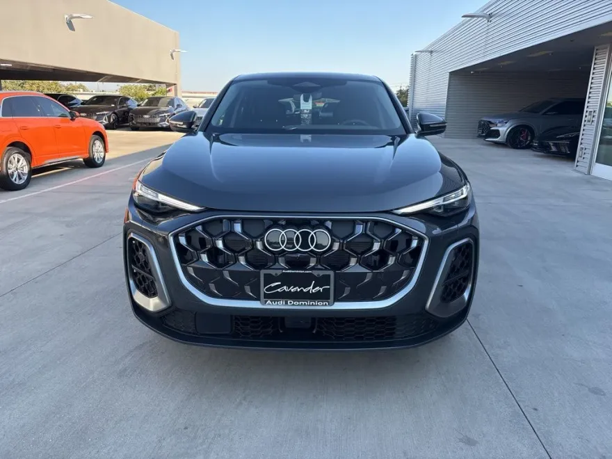 2025 Audi Q5 2.0T Premium Plus photo 1