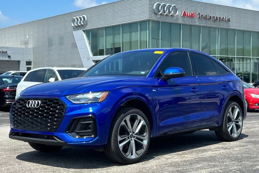 2022 Audi Q5 45 S line Premium photo 1
