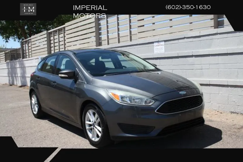2015 Ford Focus SE photo 1