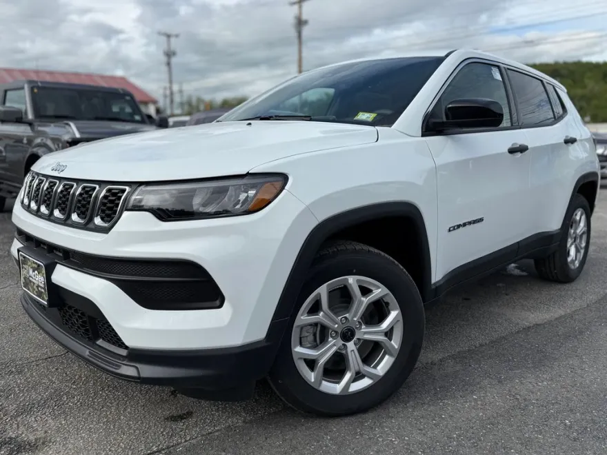 2025 Jeep Compass Sport photo 1