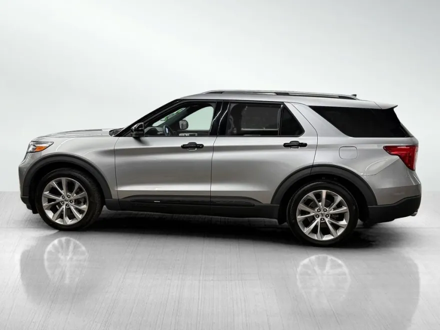 2021 Ford Explorer Platinum photo 1