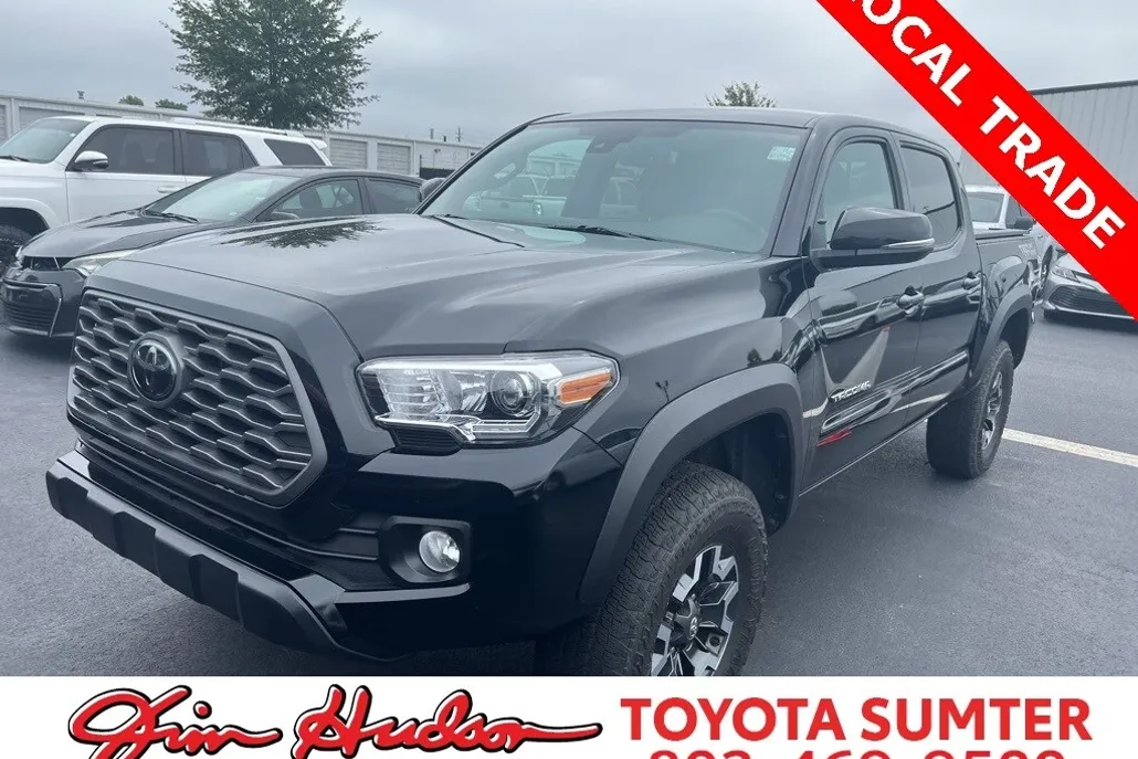 2023 Toyota Tacoma TRD Off-Road V6 photo 1