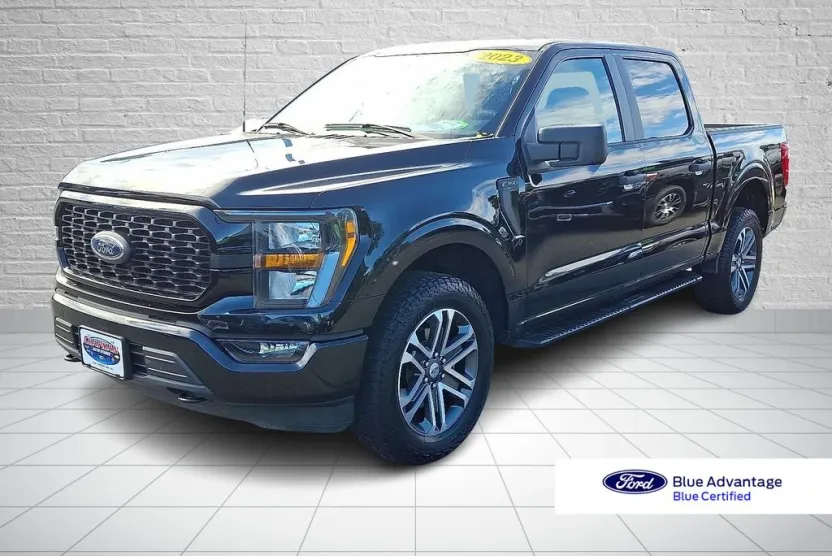 2023 Ford F-150 XL photo 1
