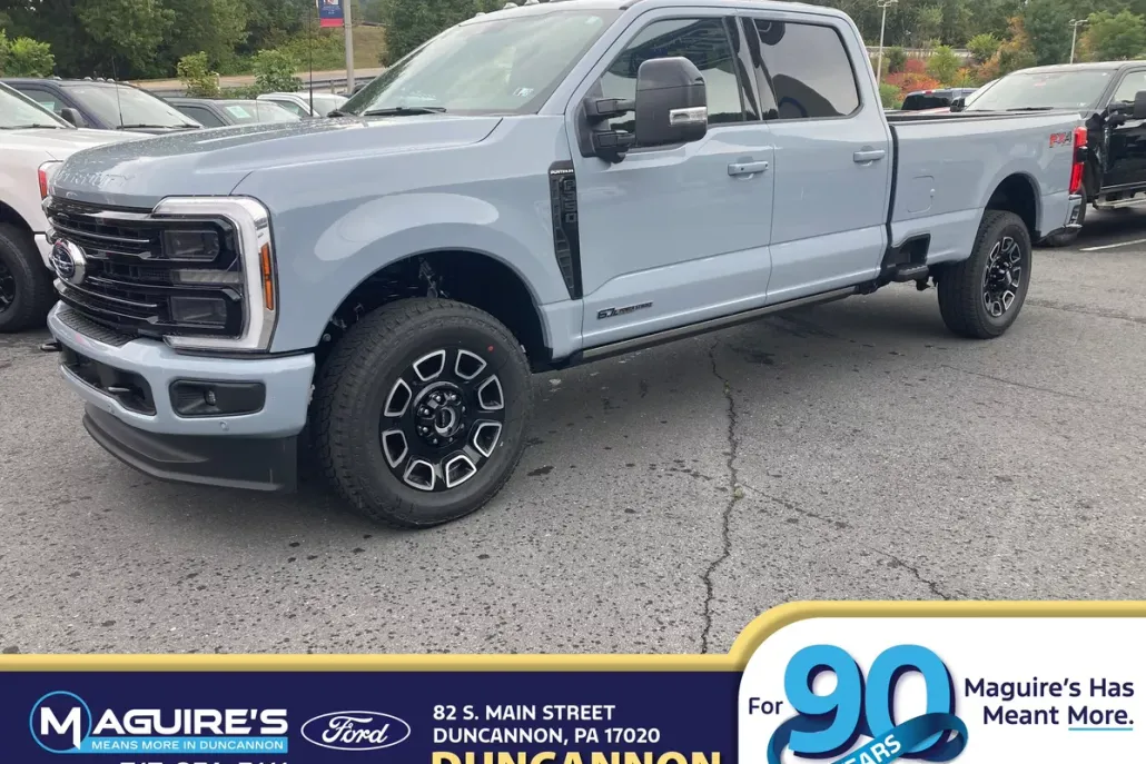 2026 Ford F-350 Platinum photo 1