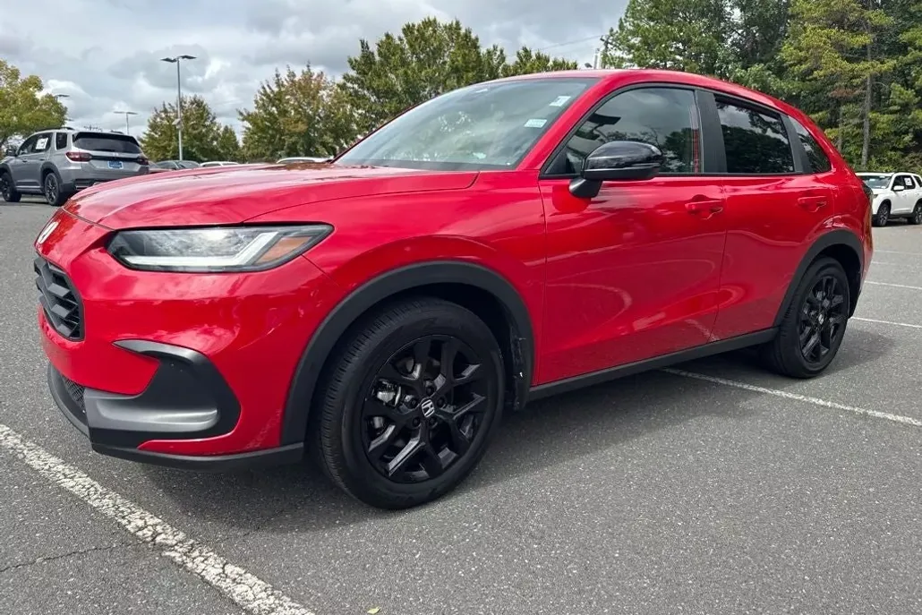 2024 Honda HR-V Sport photo 1