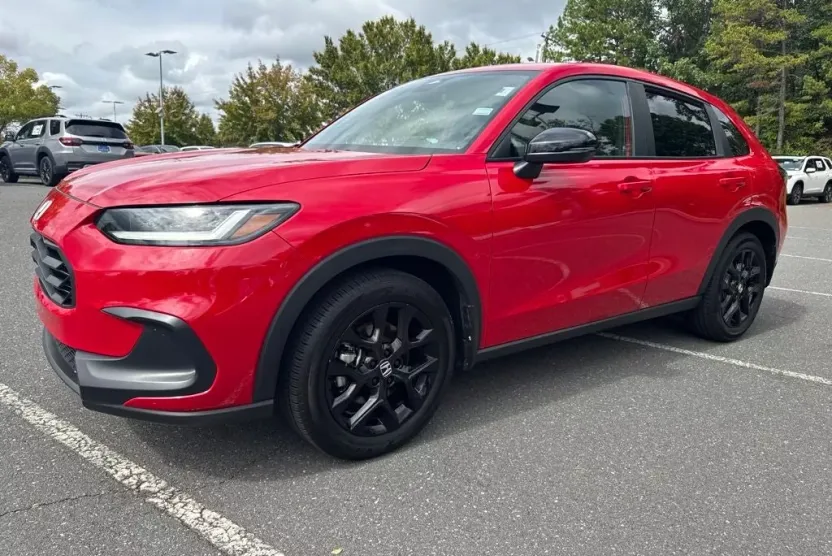 2024 Honda HR-V Sport photo 1